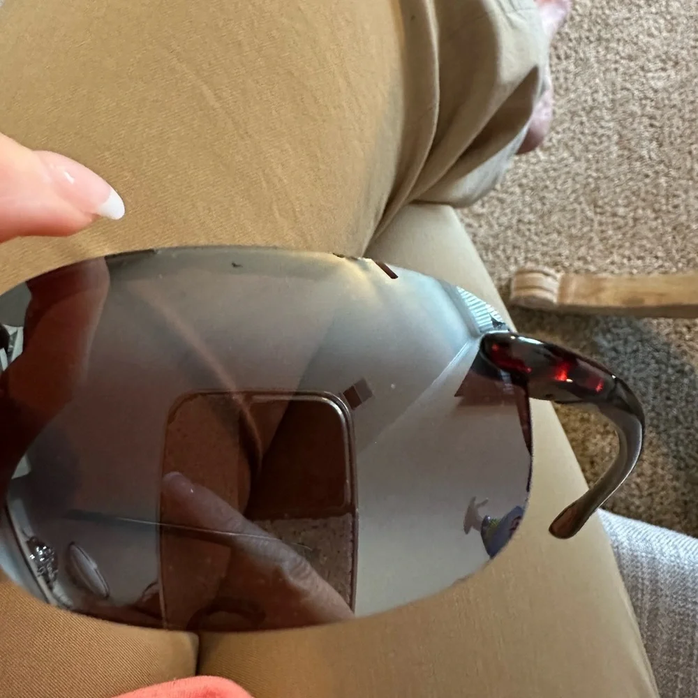 Stylish Brown Sunglasses - Picture 2 of 11